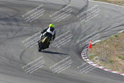 media/Apr-20-2025-AHRMA (Sun) [[393a79c373]]/Race/Group 2/Turn 4b/